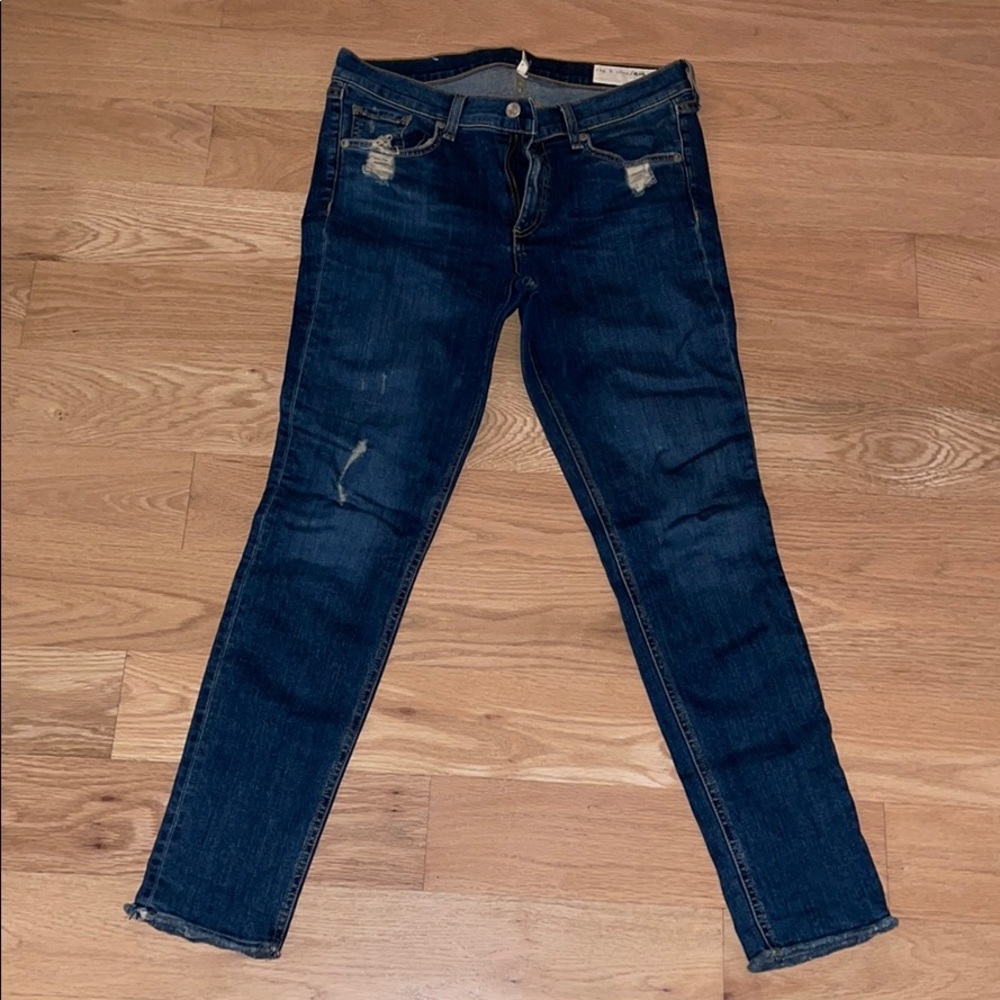 Skinny jeans